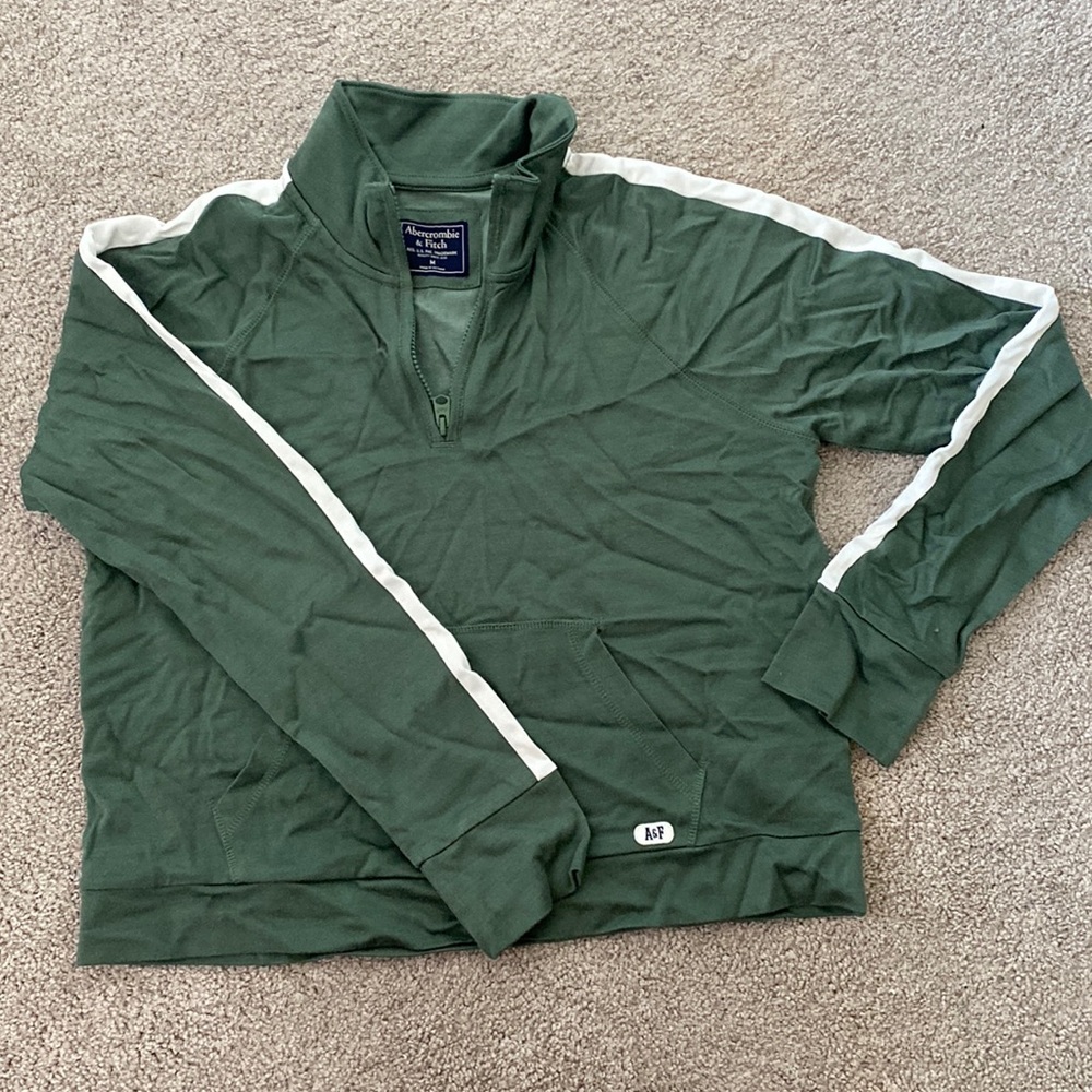 Abercrombie pull over